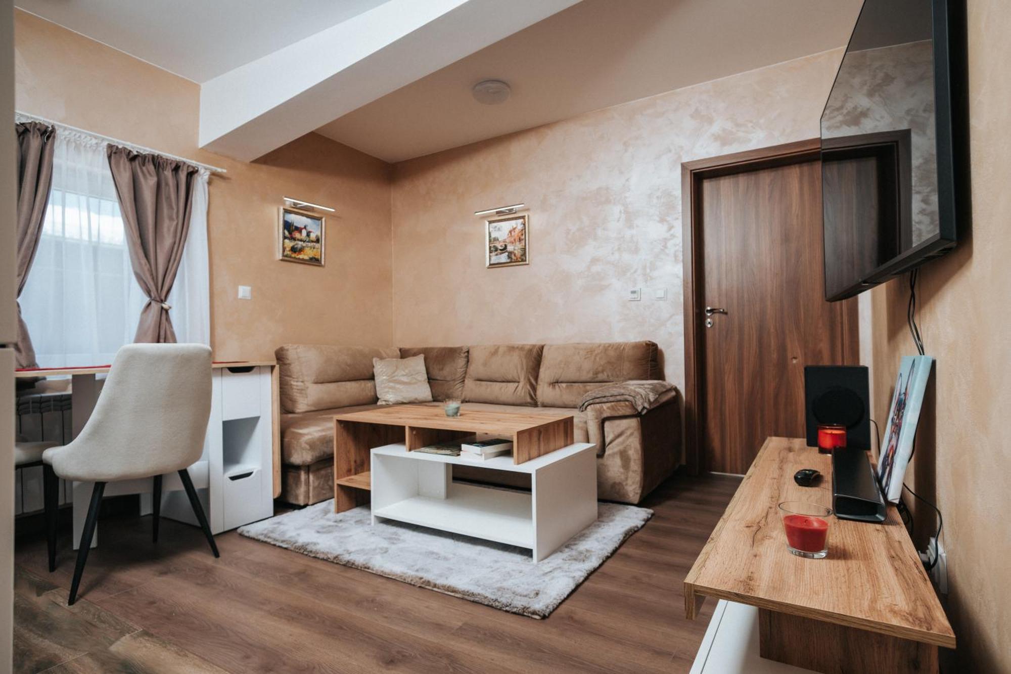Апартамент Бела / Apartment Bela Raduil ภายนอก รูปภาพ