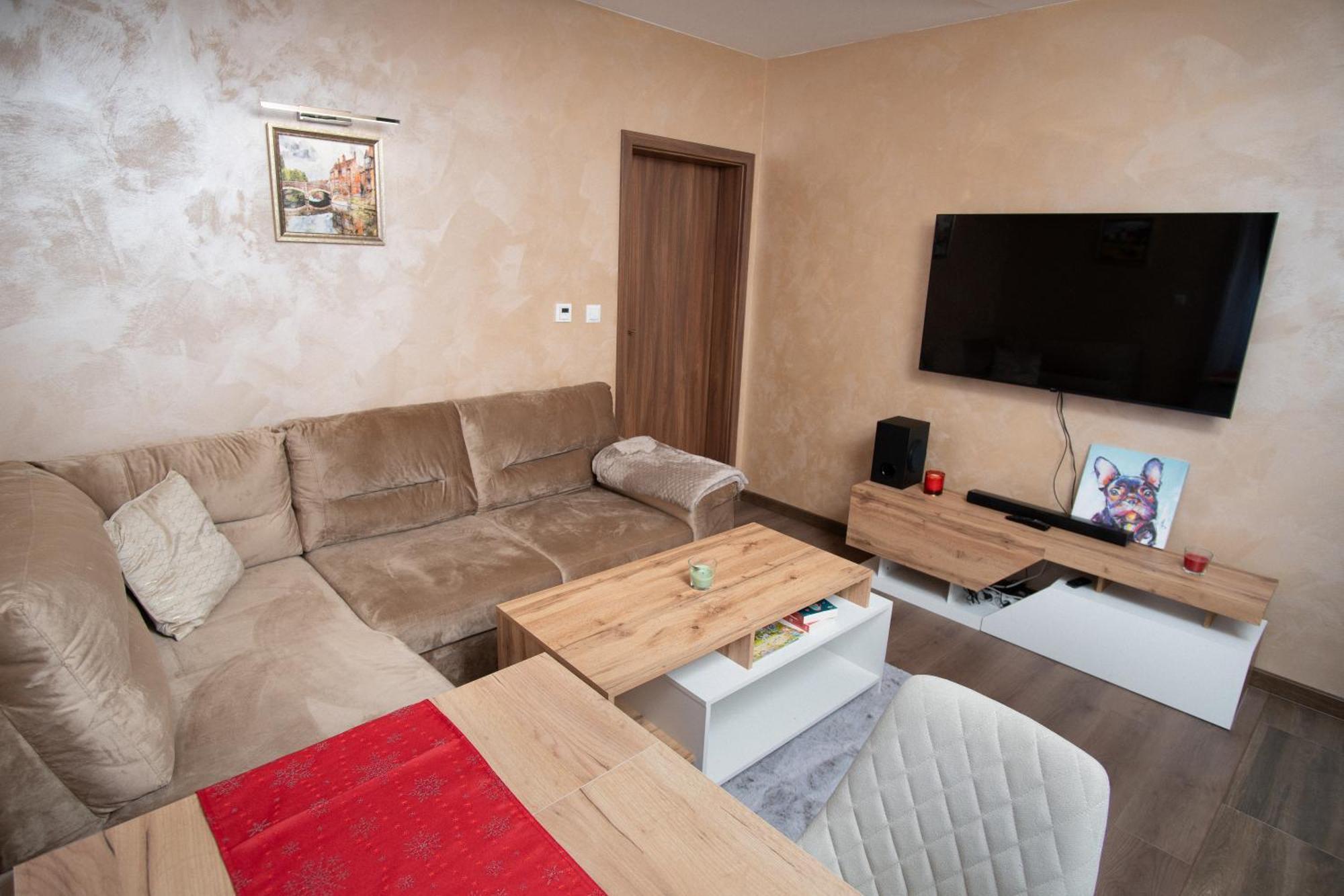 Апартамент Бела / Apartment Bela Raduil ภายนอก รูปภาพ